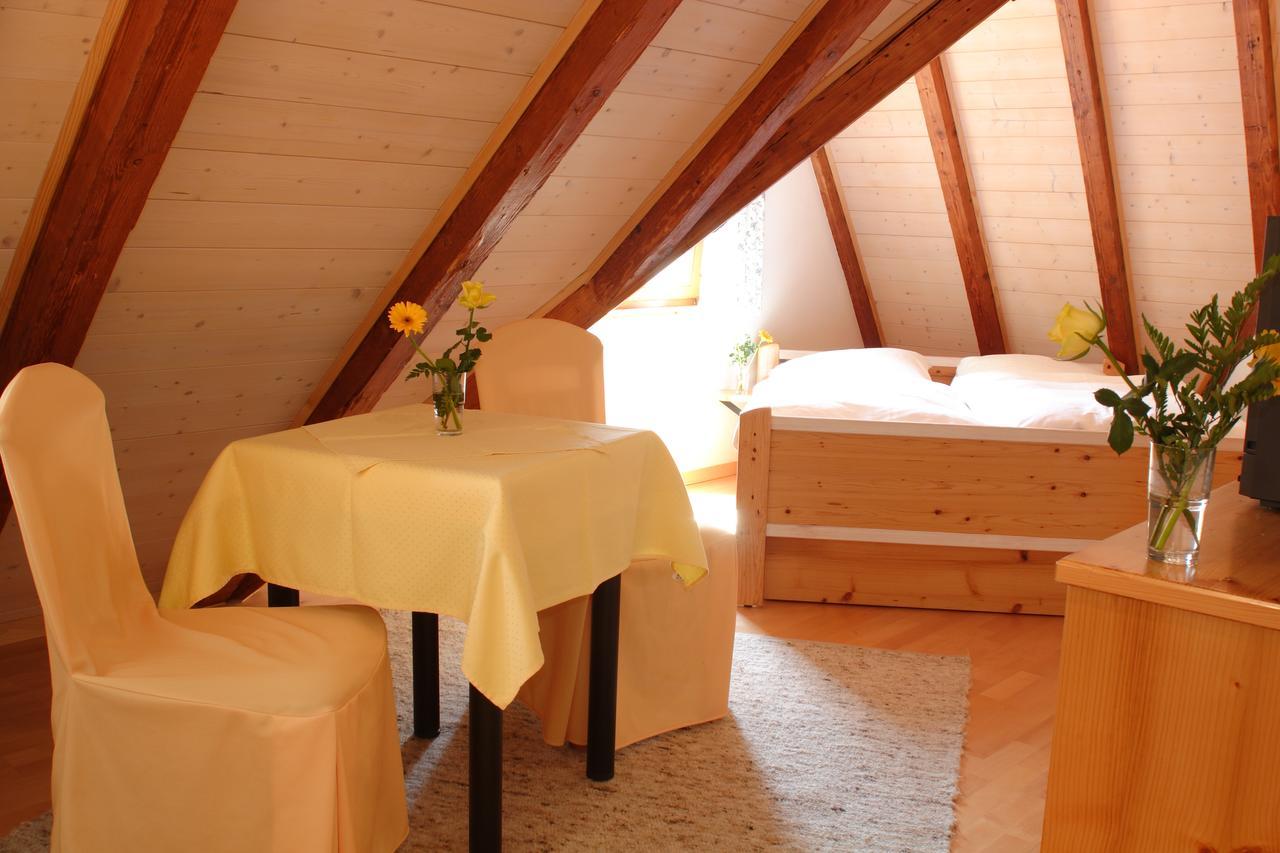 Hotel Aurichs Meersburg Bagian luar foto